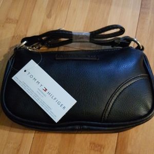 Tommy Hilfiger Black Pomerelle Top Zip